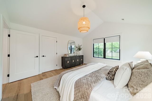 2528 Providence Road, Charlotte, NC 28211
