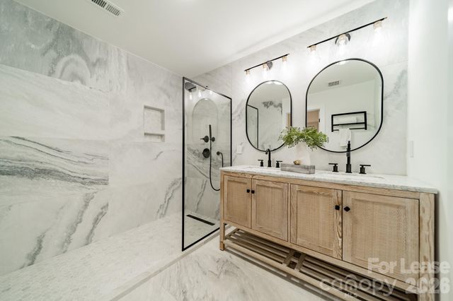 2528 Providence Road, Charlotte, NC 28211