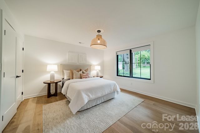 2528 Providence Road, Charlotte, NC 28211