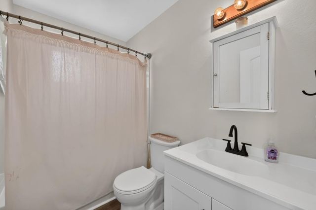 1613 4th St, Lincoln, CA 95648