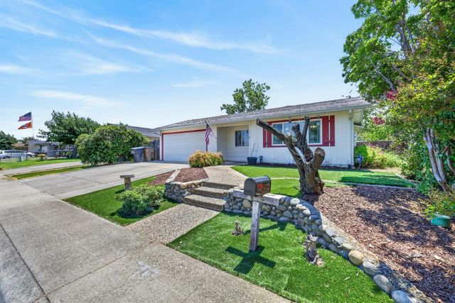 1613 4th St, Lincoln, CA 95648