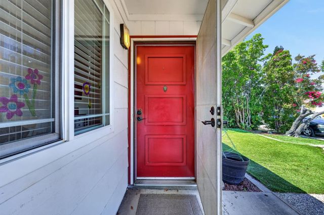1613 4th St, Lincoln, CA 95648