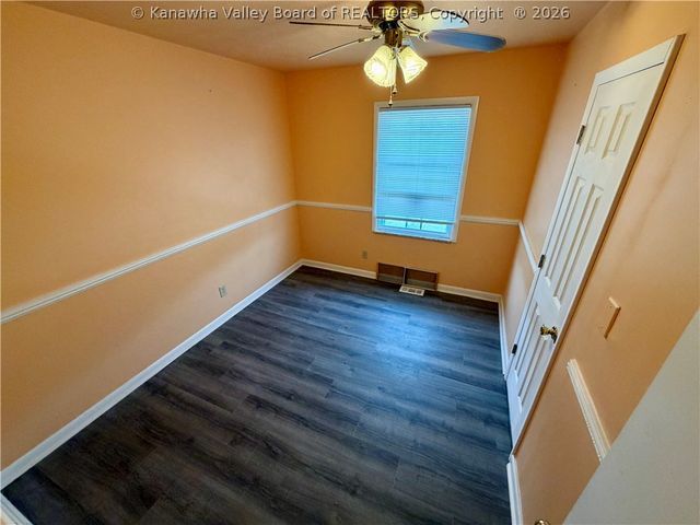 105 Geronimo Drive, St Albans, WV 25177