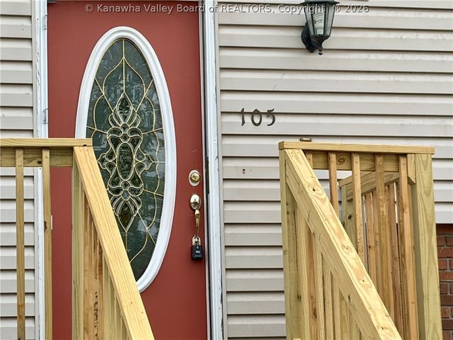 105 Geronimo Drive, St Albans, WV 25177