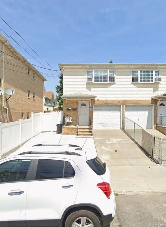 9509 134th Street, Arverne, NY 11419