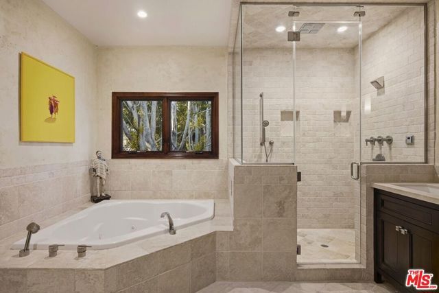 4816 Sylmar Avenue, Sherman Oaks, CA 91423