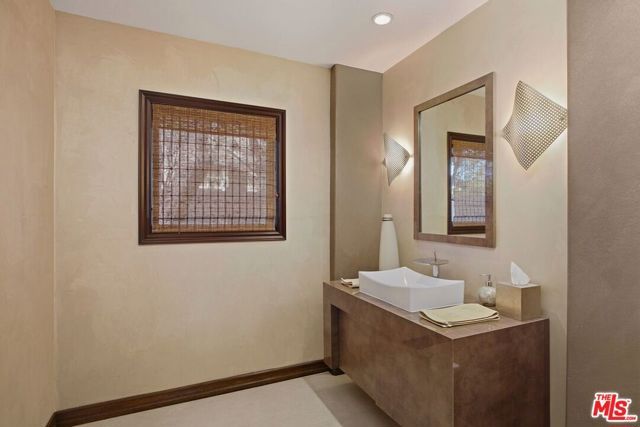 4816 Sylmar Avenue, Sherman Oaks, CA 91423