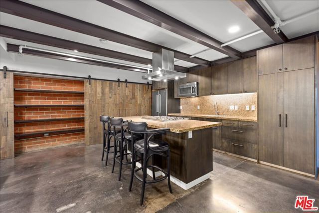 120 S Hewitt Street 6, Los Angeles, CA 90012