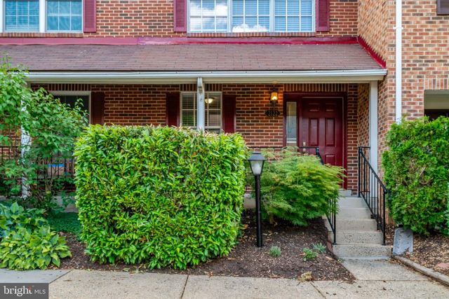 2122 HUTCHISON GROVE CT, Falls Church, VA 22043