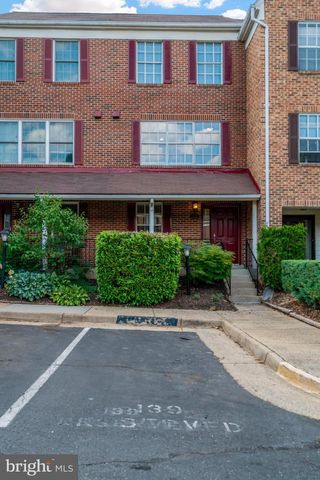 2122 HUTCHISON GROVE CT, Falls Church, VA 22043