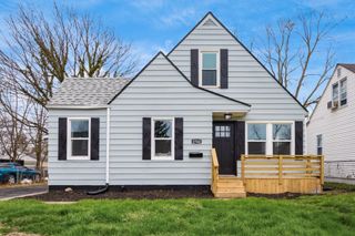 1742 Oakwood Avenue, Columbus, OH 43207