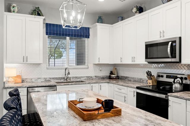 18194 MABERLY ROAD, Weeki Wachee, FL 34614