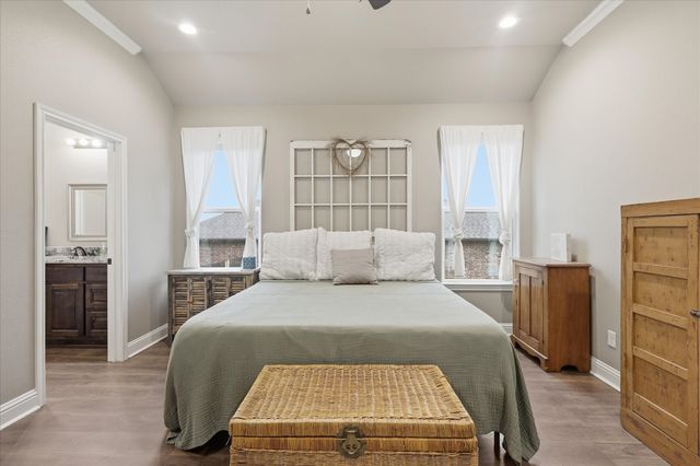2118 Christine Drive, Granbury, TX 76048