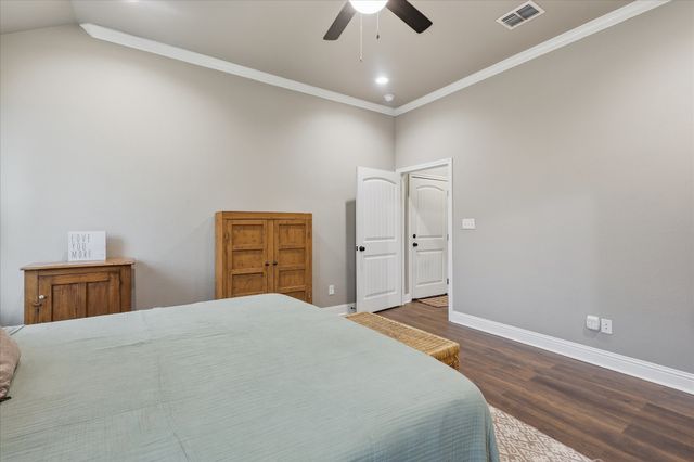 2118 Christine Drive, Granbury, TX 76048