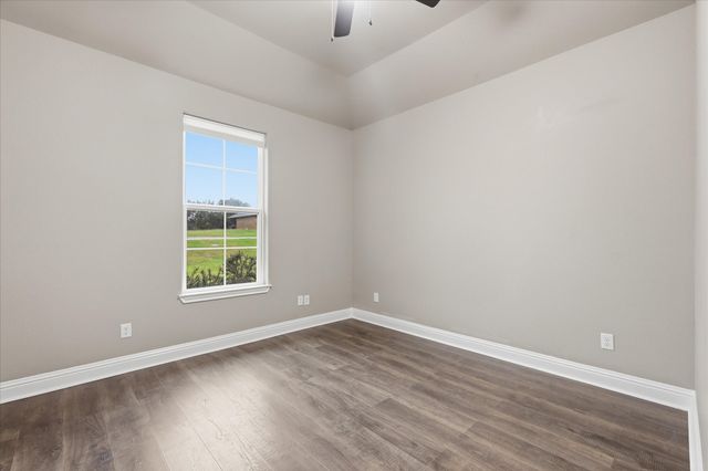 2118 Christine Drive, Granbury, TX 76048