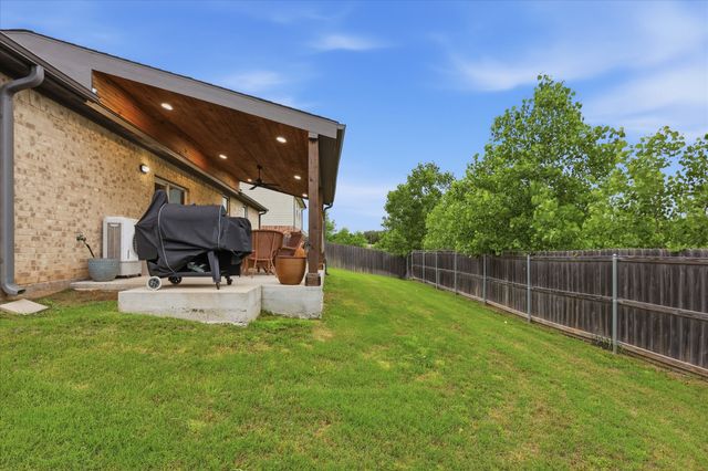2118 Christine Drive, Granbury, TX 76048
