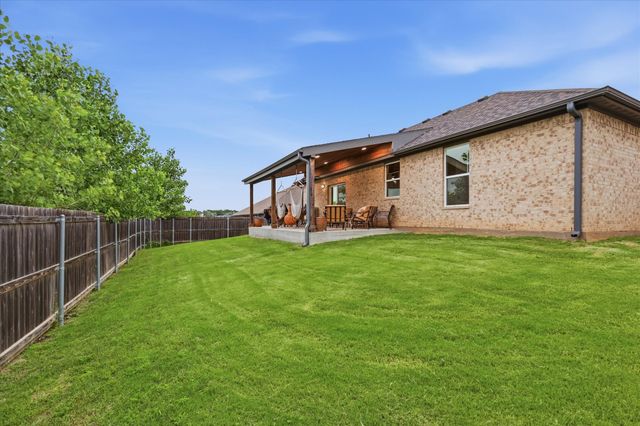 2118 Christine Drive, Granbury, TX 76048