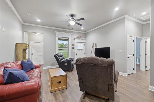 2118 Christine Drive, Granbury, TX 76048