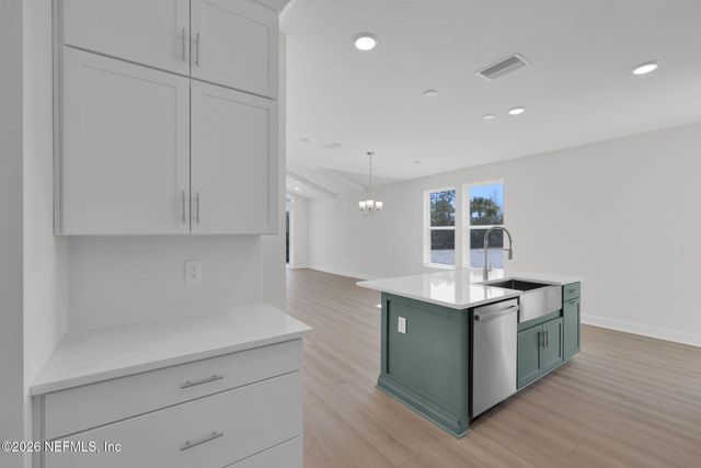 380 SEAMARK Drive, Ponte Vedra, FL 32081