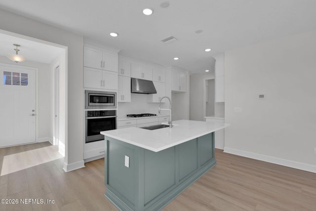 380 SEAMARK Drive, Ponte Vedra, FL 32081