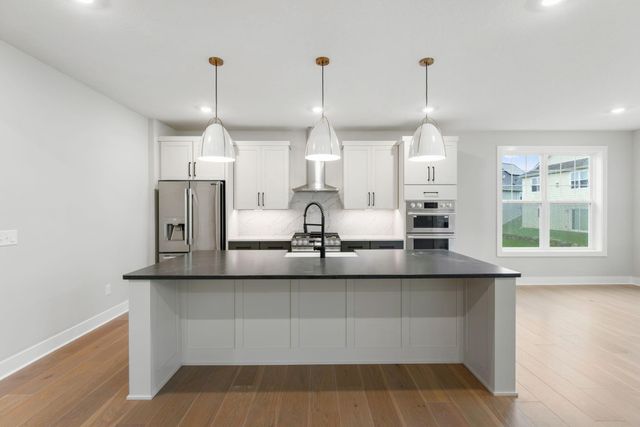 20100 Ginseng Way, Lakeville, MN 55044