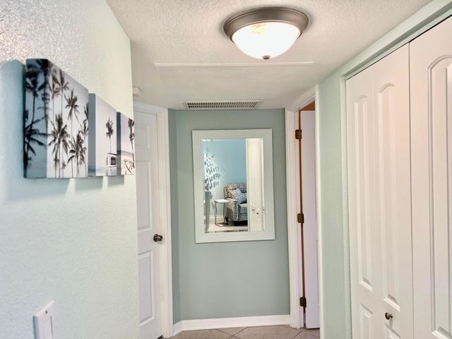 5151 W Oakland Park Boulevard 110, Lauderdale Lakes, FL 33313