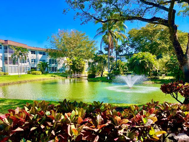5151 W Oakland Park Boulevard 110, Lauderdale Lakes, FL 33313