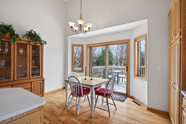 4324 Spruce Road, Saint Bonifacius, MN 55375