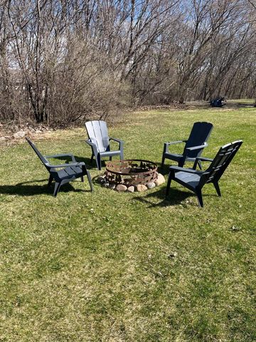 4324 Spruce Road, Saint Bonifacius, MN 55375