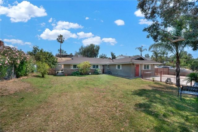 9542 52nd, Jurupa Valley, CA 92509