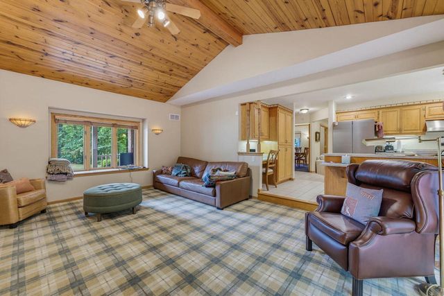 3532 S 121st COURT, Greenfield, WI 53228