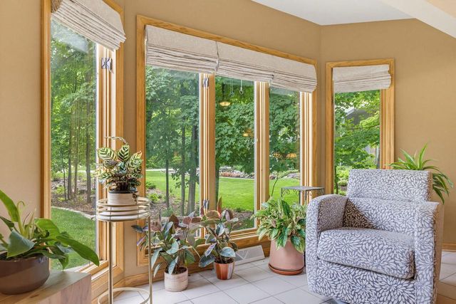 3532 S 121st COURT, Greenfield, WI 53228