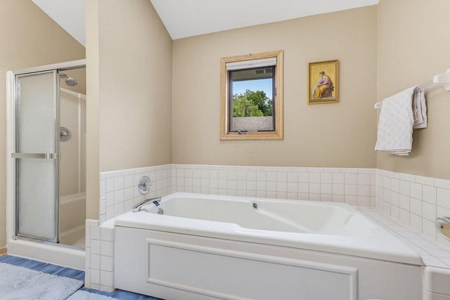 3532 S 121st COURT, Greenfield, WI 53228