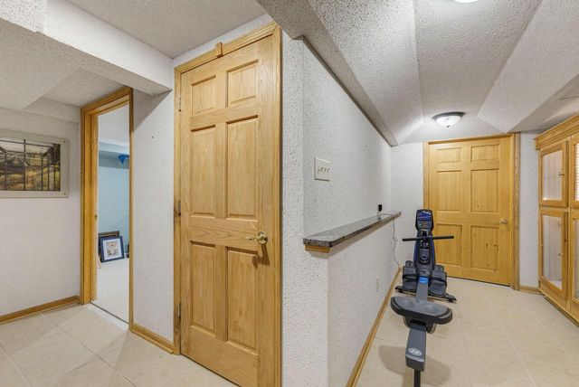 3532 S 121st COURT, Greenfield, WI 53228