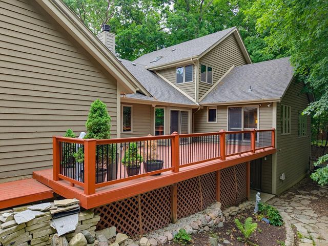 3532 S 121st COURT, Greenfield, WI 53228