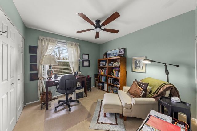 2356 Richmond Drive, Wheaton, IL 60189