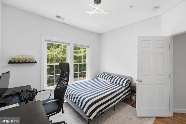 210 PAINTED POST LN, Gaithersburg, MD 20878