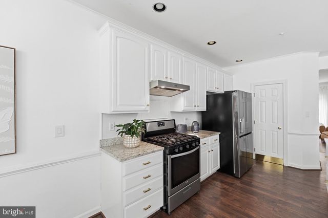 210 PAINTED POST LN, Gaithersburg, MD 20878