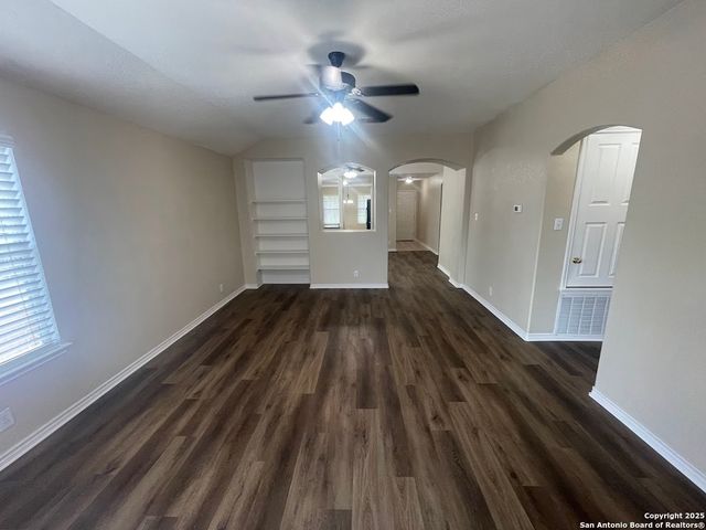 6602 Nora Vista, San Antonio, TX 78233