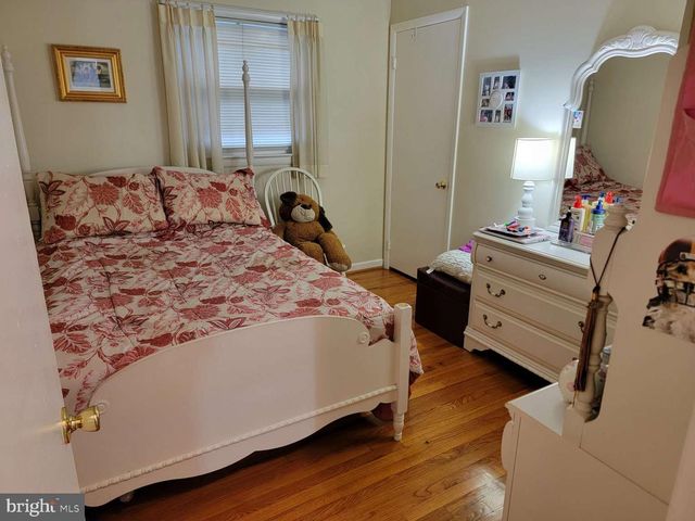 7303 HASTINGS DR, Capitol Heights, MD 20743