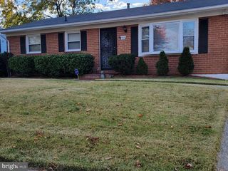 7303 HASTINGS DR, Capitol Heights, MD 20743