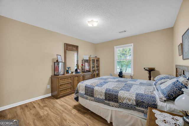 172 Lewis Circle, Commerce, GA 30529