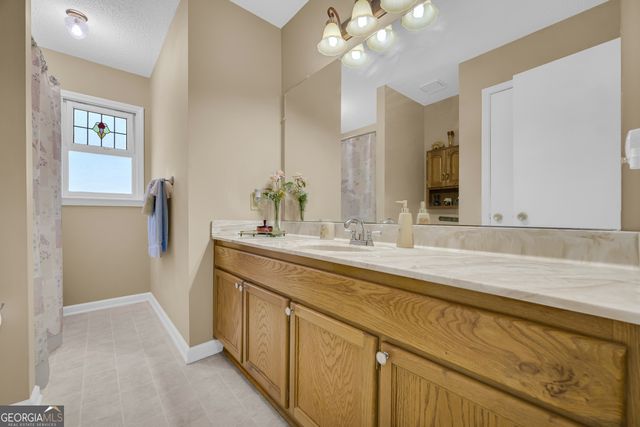 172 Lewis Circle, Commerce, GA 30529