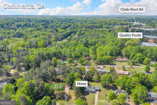 172 Lewis Circle, Commerce, GA 30529