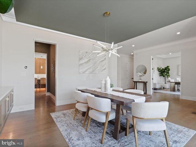 616 GIBSON CIR SW, Vienna, VA 22180