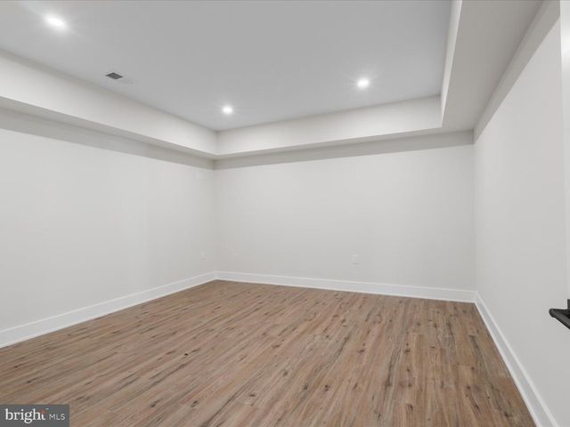 616 GIBSON CIR SW, Vienna, VA 22180