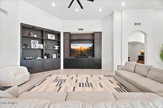 10509 E SUNNYSIDE Drive, Scottsdale, AZ 85259