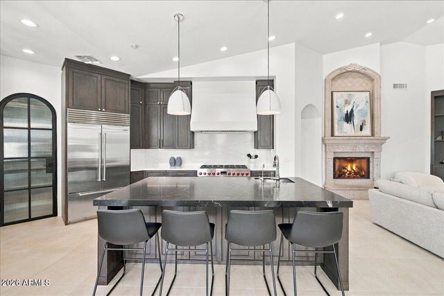 10509 E SUNNYSIDE Drive, Scottsdale, AZ 85259