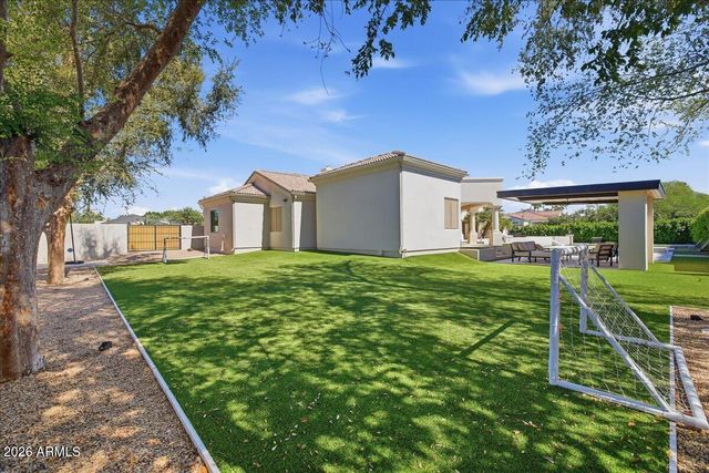 10509 E SUNNYSIDE Drive, Scottsdale, AZ 85259