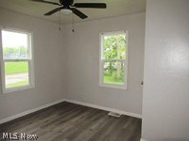 1936 Lakeview Avenue, Lorain, OH 44053